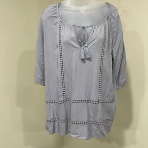 NWT B Boutique Gray Boho Blouse. Size M medium 8/10